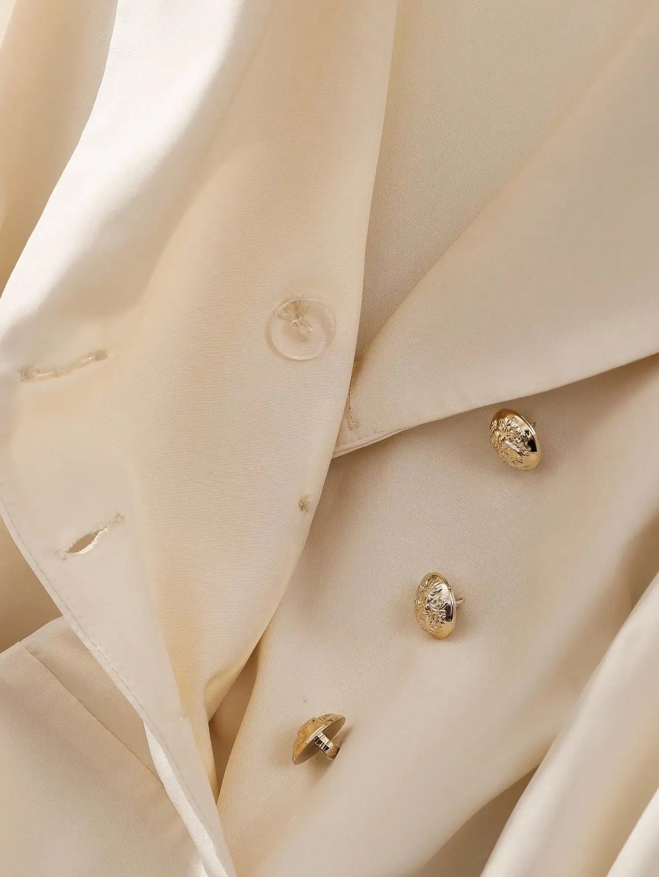 Elegantes, einfarbiges Midikleid mit Reverskragen, langen Ärmeln und Doppelknopfleiste für Damen, Herbstkleidung.