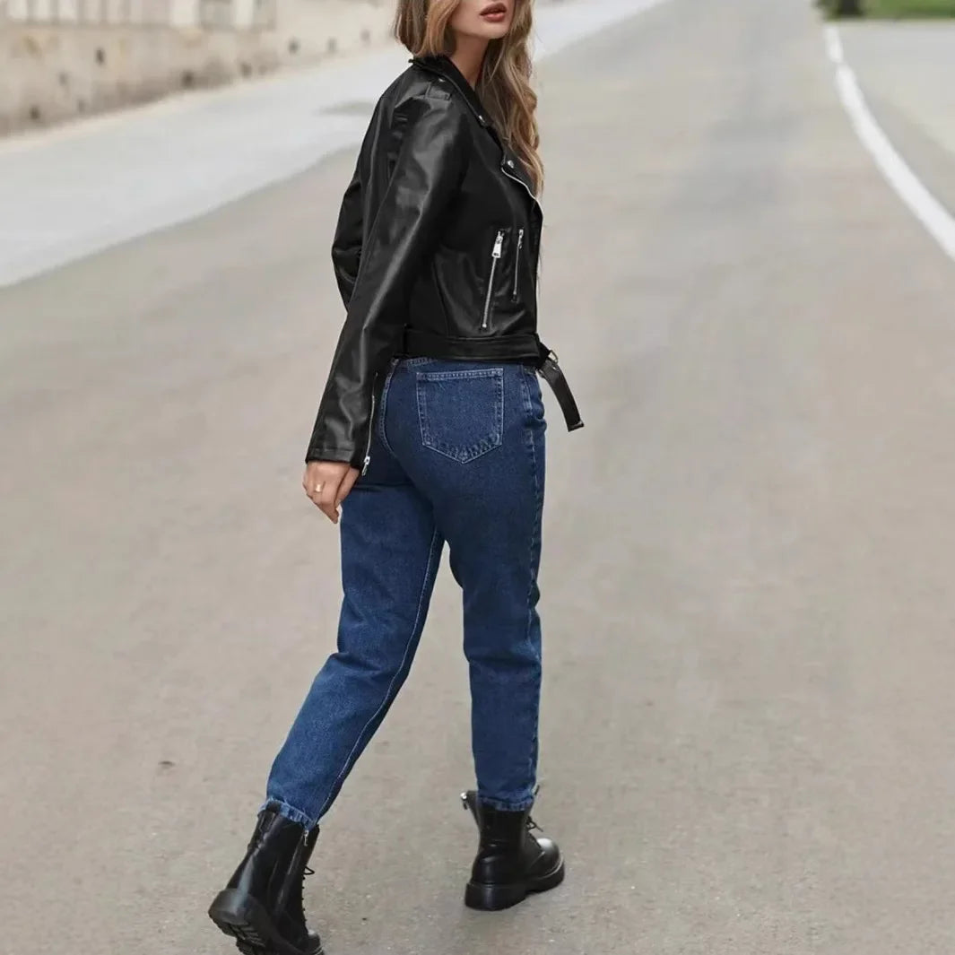 Schwarze kurze Motorradjacke Damen Slim Fit PU-Ledermantel Kunstleder Reißverschlusskragen Volle Ärmel Herkunft China Männliche Mode