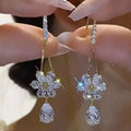 Funkelnde Strass-Schneeflocken-Ohrringe mit langen Quasten für Frauen, exquisiter Kristall-Zirkon-Blumen-Tropfenohrring, Weihnachtsschmuck