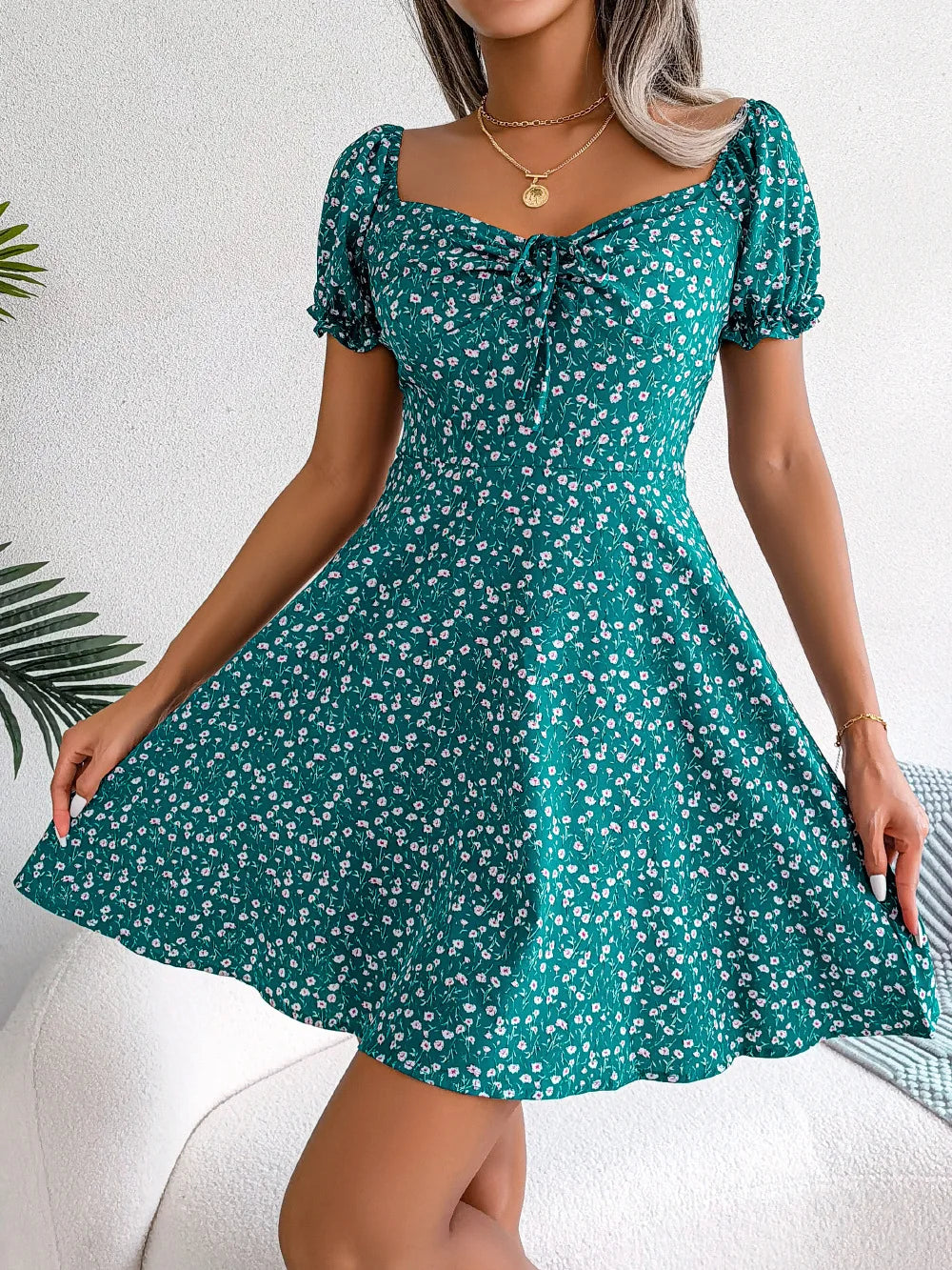 Sommer Blumendruck Kurzes Kleid Bufftrly Ärmel Retro Damenkleider Mode Lässig Square Neck Tunika Strandkleid Elegant Chic
