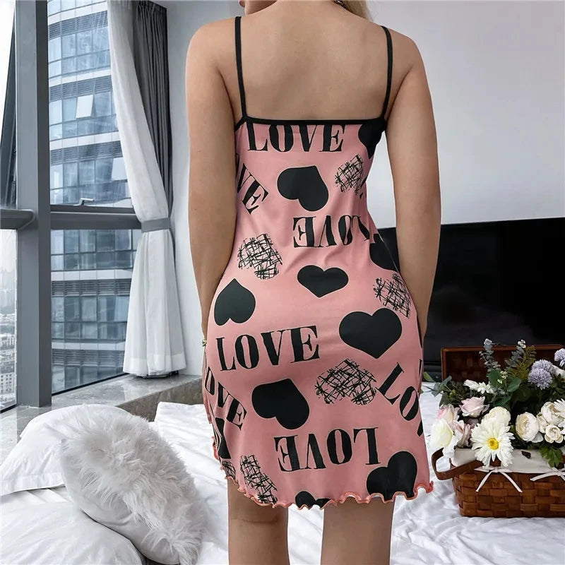 Sommer Neue frauen Nachthemd Schönheit Zurück Dünne Abschnitt Von Hause Tragen Sexy Halter Kurzen Rock Liebe Cartoon Nette Druck Pyjamas