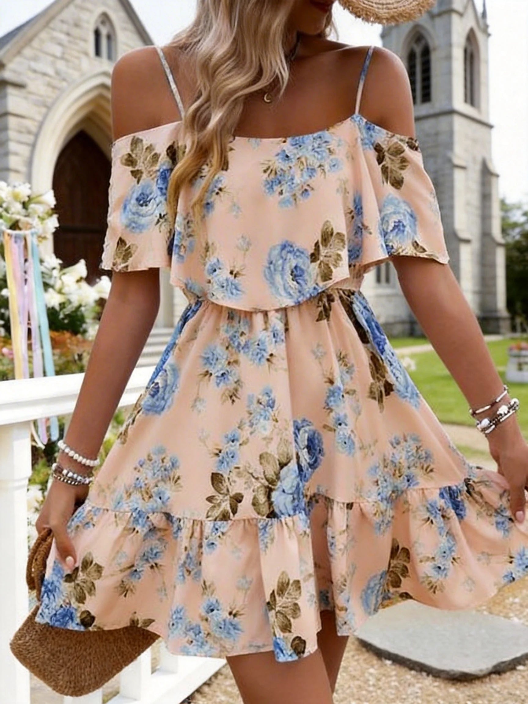 Damenkleid im Europäischen Stil mit Blumenmuster, Ärmelloses Neckholder-Oberteil mit Rüschenkanten, Kurzer Rock für den Sommer