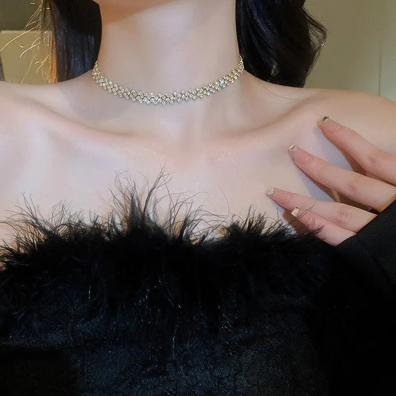 Luxuriöse glänzende voller Strass-Halskette für Frauen, personalisierte geometrische Kristall-Halsketten, Hochzeitsschmuck, Party-Geschenke