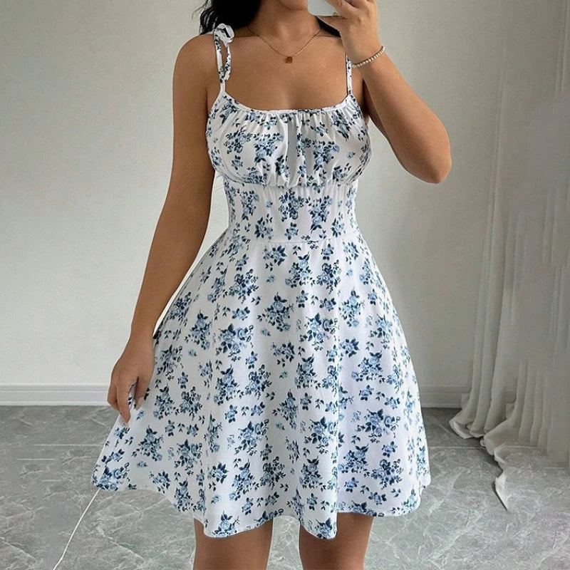 Kurzes Sommerkleid mit Blumenmuster und Spaghettiträgern für Damen, Damenkleider, Damenbekleidung, Damenbekleidung, Sommerkleid, Neu im Kleid 2025,
