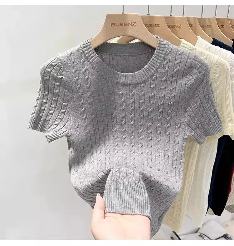 Zjaiss 2026 Sommer Koreanisches Retro Elegantes Textur-Kurzarm-Oberteil mit O-Ausschnitt und Zopfmuster für Damen – Weiches, lässiges, vielseitiges, dünnes T-Shirt
