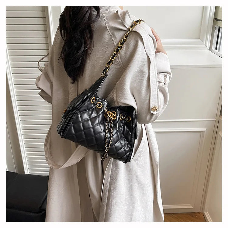 Trendy Geometric Chain Underarm Bag Women's Shoulder Bag Commuter Crossbody Bag Versatile PU Bucket Bag Autumn New Style