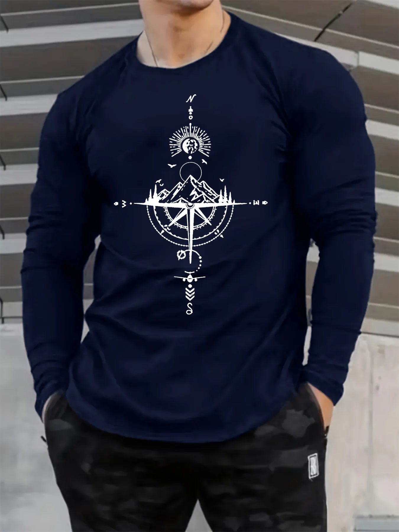 Men's 100% pure cotton loose fit comfortable sports and leisure mountain compass pattern printed round neck long sleeved T-shirt