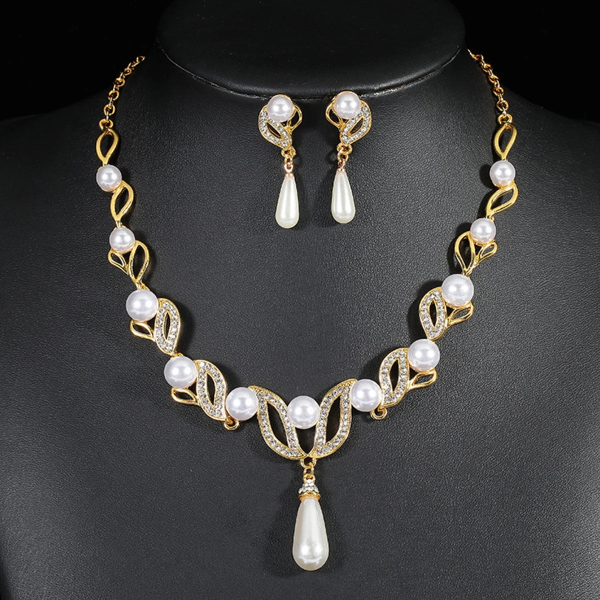 Modisches Damen-Design, Halskette mit Kunstperlen, Ohrringen, Schmuckset, geeignet für Hochzeiten, Versammlungen, Feiertage, Geschenke