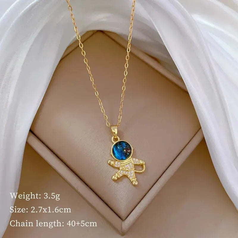Licht Luxus Titan Stahl Stern Serie Halskette für Frauen Gold Farbe Planet Mond Astronaut Anhänger Halsketten Schmuck Geschenke