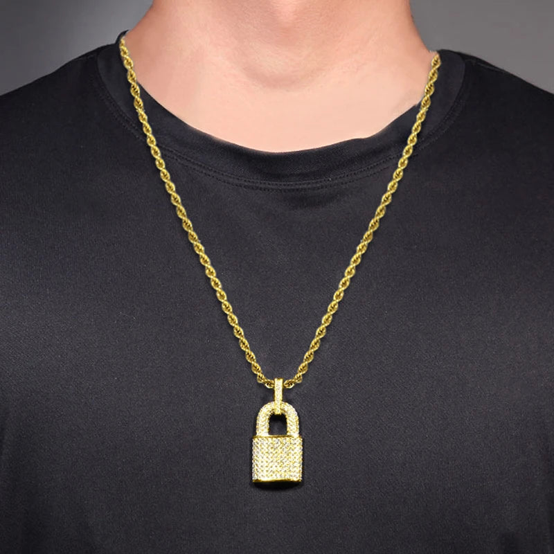 Huitan Hip Hop Lock Anhänger Halskette für Frauen Männer voll mit bling bling cz Aussage Rock Neck Accessoires weiblichen männlichen Schmuck