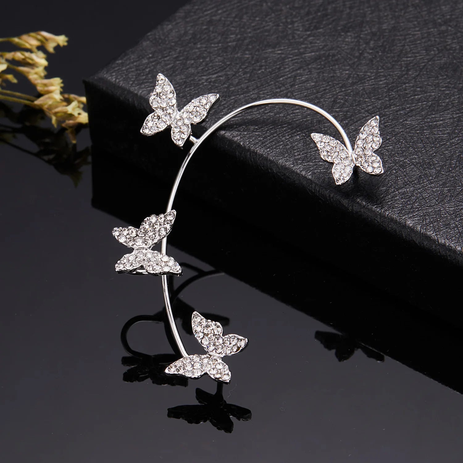 Kpop Shiny Zirkon Schmetterling Earcuff Für Frauen Ohne Piercing Ohrringe 2022 Mode Ohr Clip Ohrringe Braut Hochzeit Schmuck