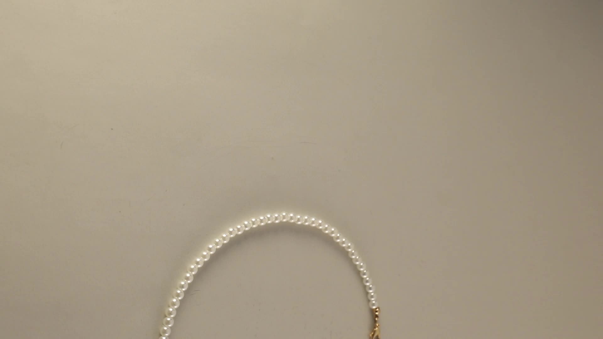 Elegant Single-Strand Faux Pearl Choker Necklace for Women - Bohemian Style, Perfect for Parties, Gatherings, and Gifts, Versatile Accessory|Clavicle Chain|Imitation Pearls